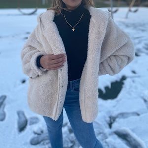 forever 21 creme colored faux fur coat